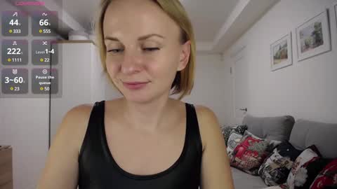 Snapshot of yummylilya chatting on 11, 1, 2025 Lillya online show from 11, 1, 2025