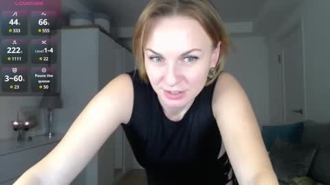 Snapshot of yummylilya chatting on 28, 2, 2025 Lillya online show from 28, 2, 2025