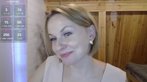 Snapshot of yummylilya chatting on 20, 9, 2025 Lillya online show from 20, 9, 2025