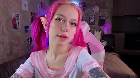 Snapshot of yummylisa chatting on 23, 2, 2025 Lisa online show from 23, 2, 2025