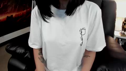 Yuna online show from 23, 4, 2026