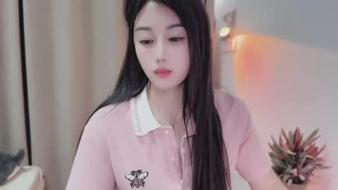 Snapshot of yuner0715 chatting on 13, 5, 2026 YunEr online show from 13, 5, 2026
