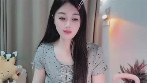 Snapshot of yuner0715 chatting on 6, 6, 2026 YunEr online show from 6, 6, 2026