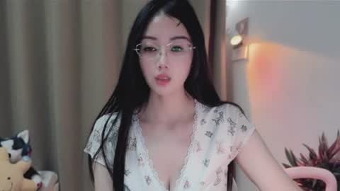 Snapshot of yuner0715 chatting on 9, 6, 2026 YunEr online show from 9, 6, 2026