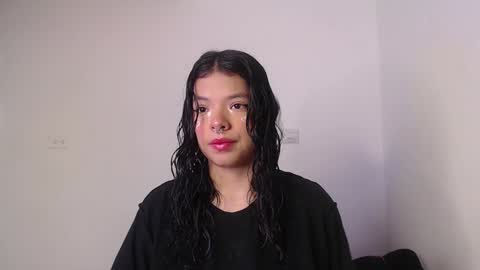 Snapshot of yungelitamor_ chatting on 16, 1, 2025 ELITA online show from 16, 1, 2025