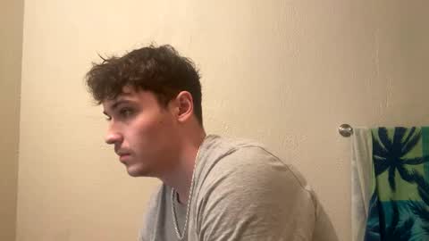 Snapshot of yungstudbev chatting on 8, 1, 2025 yungstudbev online show from 8, 1, 2025