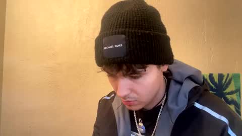 Snapshot of yungstudbev chatting on 20, 1, 2025 yungstudbev online show from 20, 1, 2025