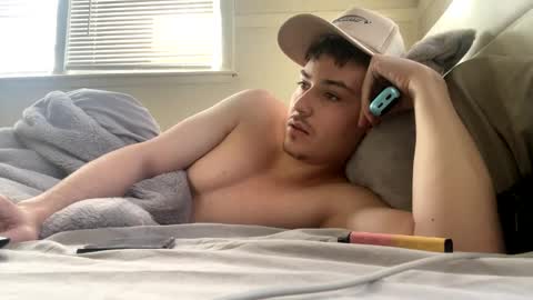 Snapshot of yungstudbev chatting on 28, 2, 2025 yungstudbev online show from 28, 2, 2025