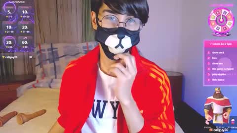 Snapshot of yuniorb chatting on 13, 2, 2025 the puppy boy online show from 13, 2, 2025