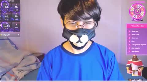 Snapshot of yuniorb chatting on 24, 10, 2025 the puppy boy online show from 24, 10, 2025