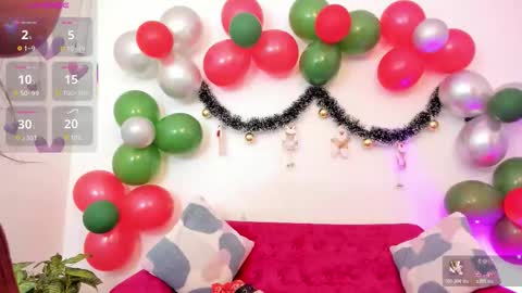 Yunna online show from 4, 12, 2025