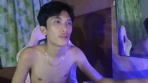 yunoxoxo online show from 25, 5, 2026