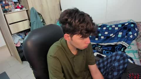 yurii_moody online show from 28, 4, 2026