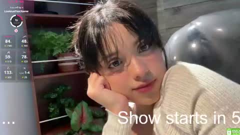Y U R I online show from 18, 7, 2026