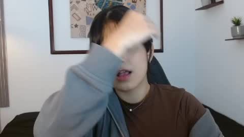 Y U R I online show from 24, 7, 2026