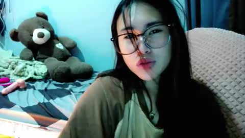 Snapshot of yuriyumixx_xoxo chatting on 17, 1, 2026 yuriyumixx_xoxo online show from 17, 1, 2026