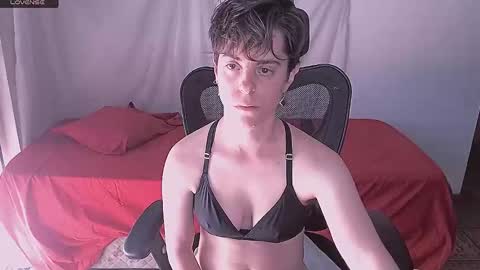 Yuyu online show from 3, 11, 2025