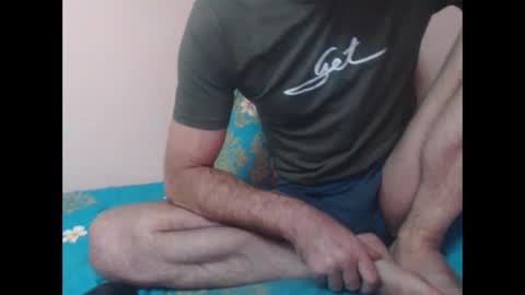 Snapshot of yvesstorm5 chatting on 19, 11, 2025 yvesstorm5 online show from 19, 11, 2025