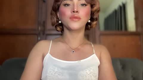 Snapshot of yvonne_guidotti chatting on 7, 3, 2025 Miss Cali online show from 7, 3, 2025