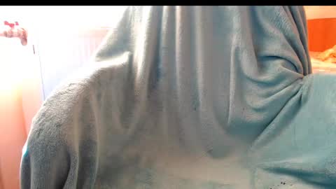 yzza_suave online show from 9, 2, 2025