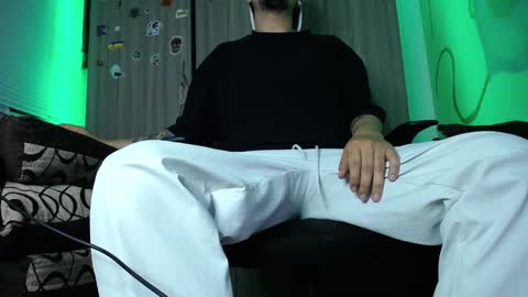 Zac Freelance model online show from 5, 1, 2025