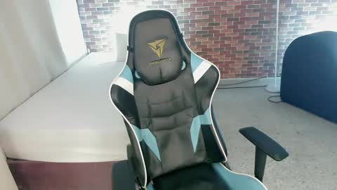 ZACARIAS online show from 15, 9, 2025