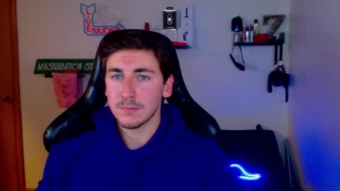 Snapshot of zach_rhyder chatting on 25, 2, 2025 Zach Rhyder online show from 25, 2, 2025