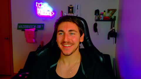 Snapshot of zach_rhyder chatting on 5, 3, 2025 Zach Rhyder online show from 5, 3, 2025