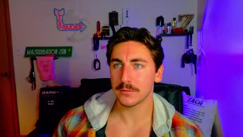 Snapshot of zach_rhyder chatting on 11, 11, 2025 Zach Rhyder online show from 11, 11, 2025