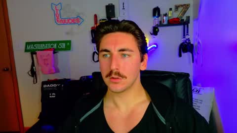 Snapshot of zach_rhyder chatting on 20, 11, 2025 Zach Rhyder online show from 20, 11, 2025