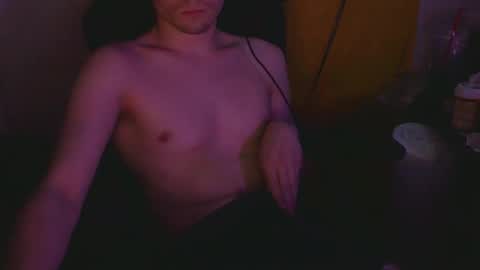 zachmcw25 online show from 19, 5, 2026