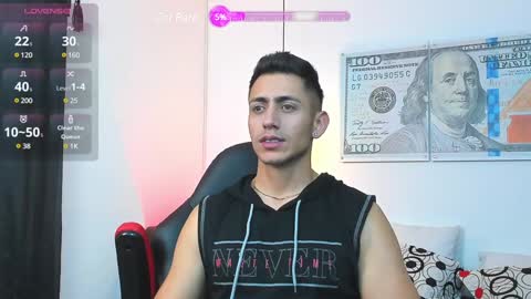 Snapshot of zachpri20 chatting on 19, 12, 2024 zachpri20 online show from 19, 12, 2024