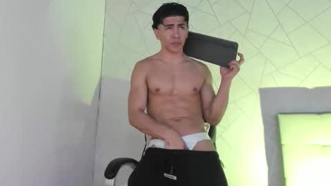 zack conor online show from 22, 10, 2025