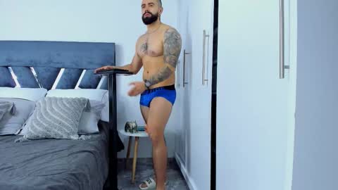 Snapshot of zack_froone chatting on 21, 10, 2025 Richard online show from 21, 10, 2025