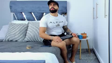 Snapshot of zack_froone chatting on 30, 10, 2025 Richard online show from 30, 10, 2025