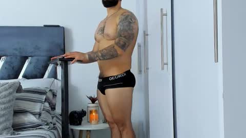 Snapshot of zack_froone chatting on 13, 11, 2025 Richard online show from 13, 11, 2025