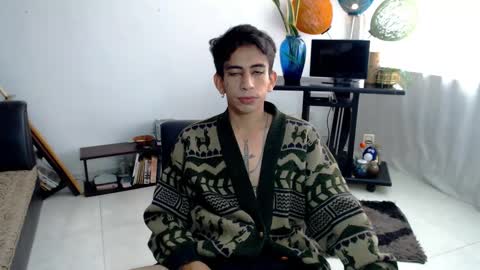 Snapshot of zack_kingg chatting on 18, 12, 2024 Zack King online show from 18, 12, 2024