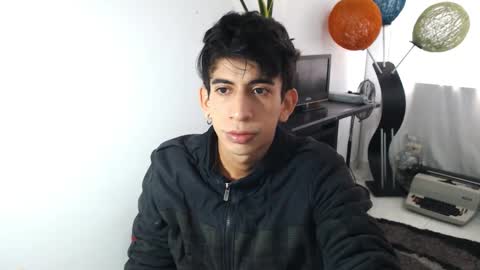 Snapshot of zack_kingg chatting on 28, 12, 2024 Zack King online show from 28, 12, 2024