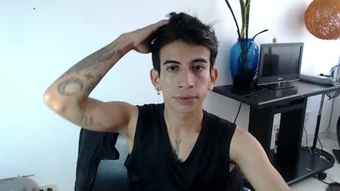 Snapshot of zack_kingg chatting on 28, 12, 2024 Zack King online show from 28, 12, 2024