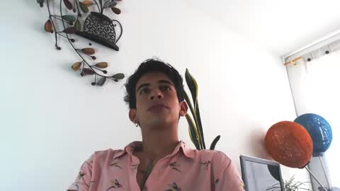 Snapshot of zack_kingg chatting on 2, 1, 2025 Zack King online show from 2, 1, 2025