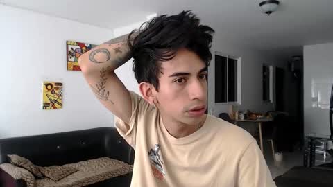 Snapshot of zack_kingg chatting on 5, 1, 2025 Zack King online show from 5, 1, 2025