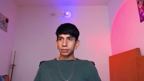 Snapshot of zack_kingg chatting on 16, 9, 2025 Zack King online show from 16, 9, 2025