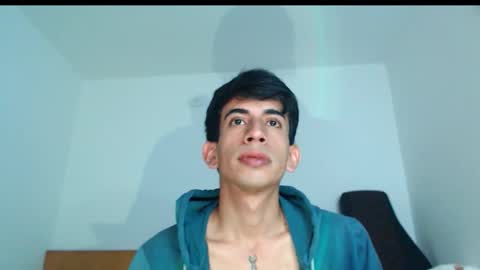 Snapshot of zack_kingg chatting on 5, 3, 2026 Zack King online show from 5, 3, 2026