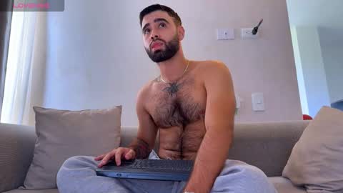 zack_sullivan22 online show from 7, 2, 2026