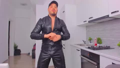 Zack online show from 14, 2, 2025