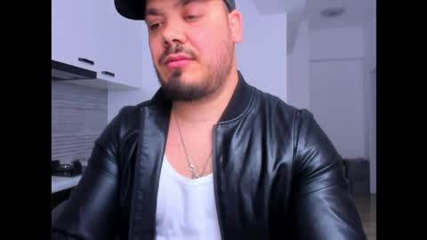 Snapshot of zackconnorsx chatting on 28, 4, 2026 Zack online show from 28, 4, 2026