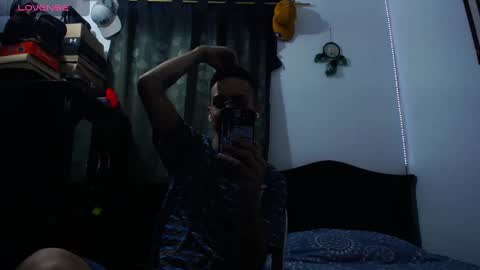 zackdriussyx online show from 18, 2, 2025