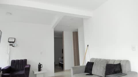 zadders_yb online show from 8, 3, 2026