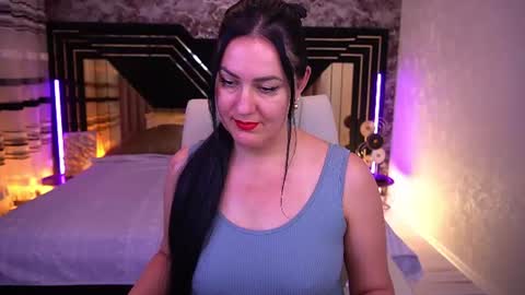 Zafiramoonn online show from 28, 7, 2026