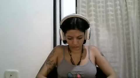 Zafiro online show from 27, 4, 2026